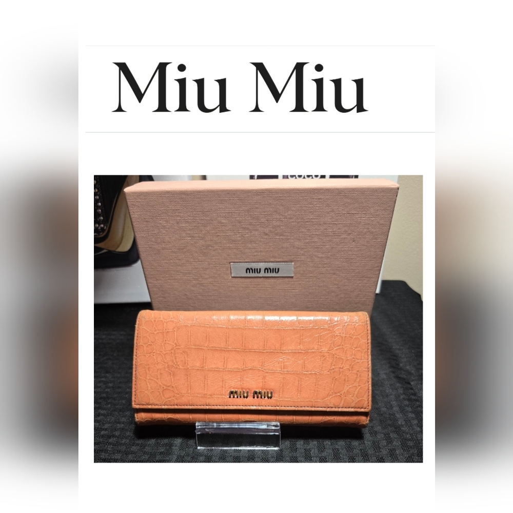 Miu Miu Long Wallet With COA